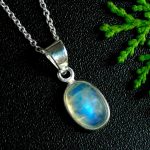 Natural Flashy Moonstone Oval Pendant Necklace 925 Sterling Silver Jewelry Gift for Women