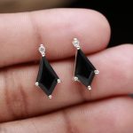 Natural Black Onyx with CZ 925 Sterling Silver Elegant Kite Studs Earrings Lightweight Jewelry