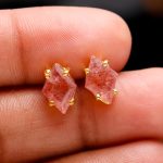 Natural  Strawberry Kite Shape Stud Earrings Vintage Gold Jewelry