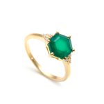 Natural Green Onyx Hexagon Shape Lightweight Ring 14K Gold Jewelry Unique Gift