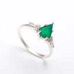 Natural Green Onyx Kite Engagement Ring For Her 925 Sterling Silver Boho Jewelry